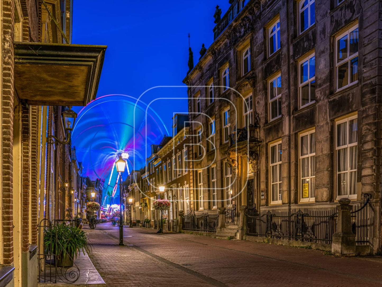 kermis_Grote_Oost_liggend