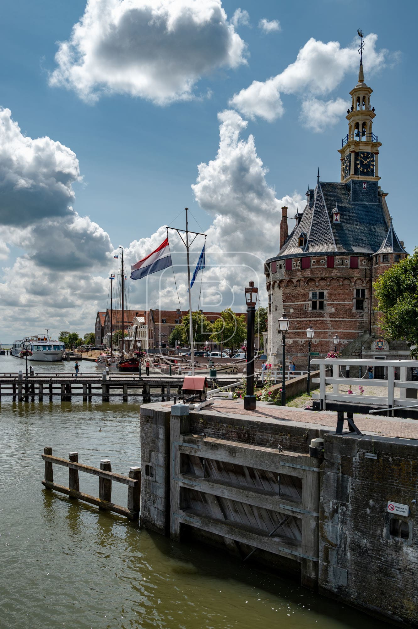 HOOFDTOREN