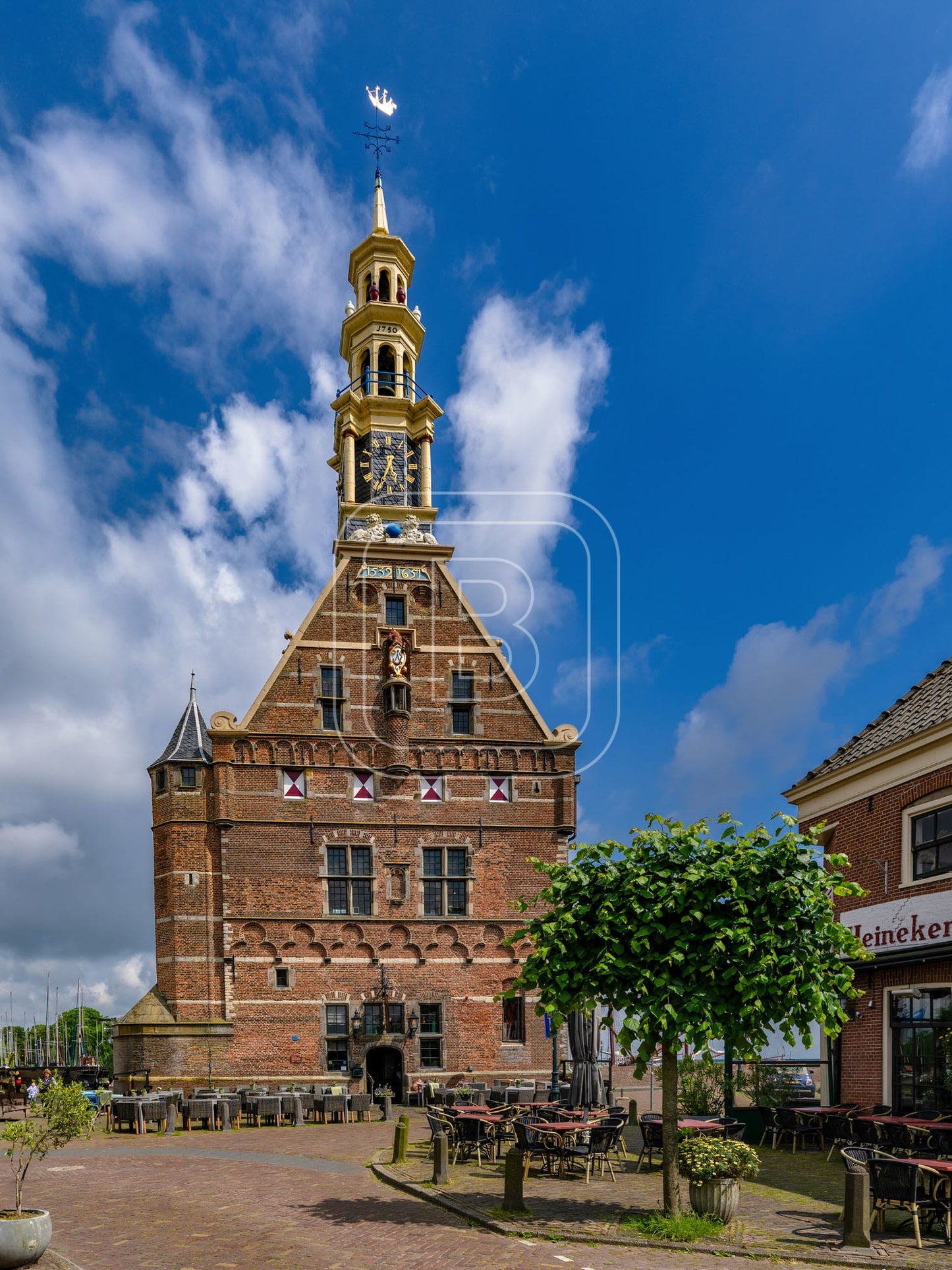HOOFDTOREN