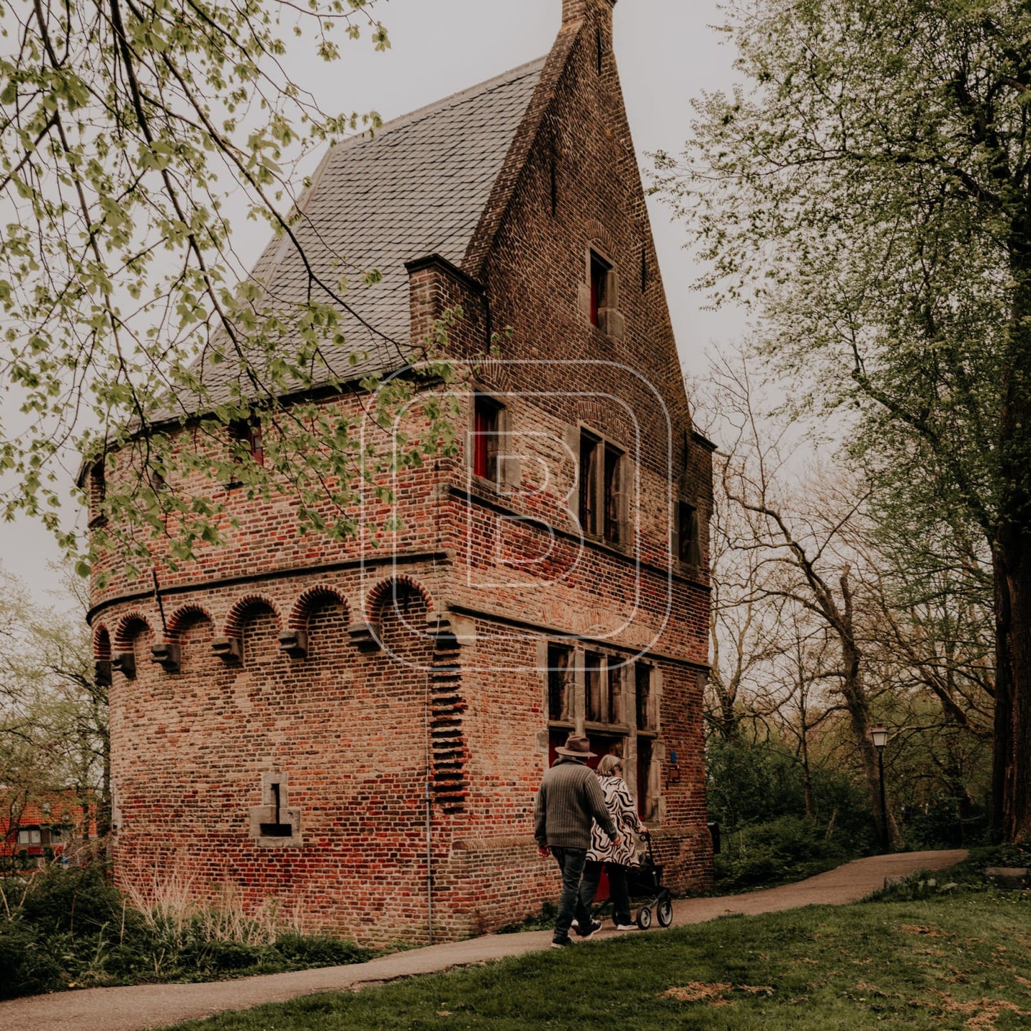 KRUITTOREN_DRAAFSINGEL_LENTE