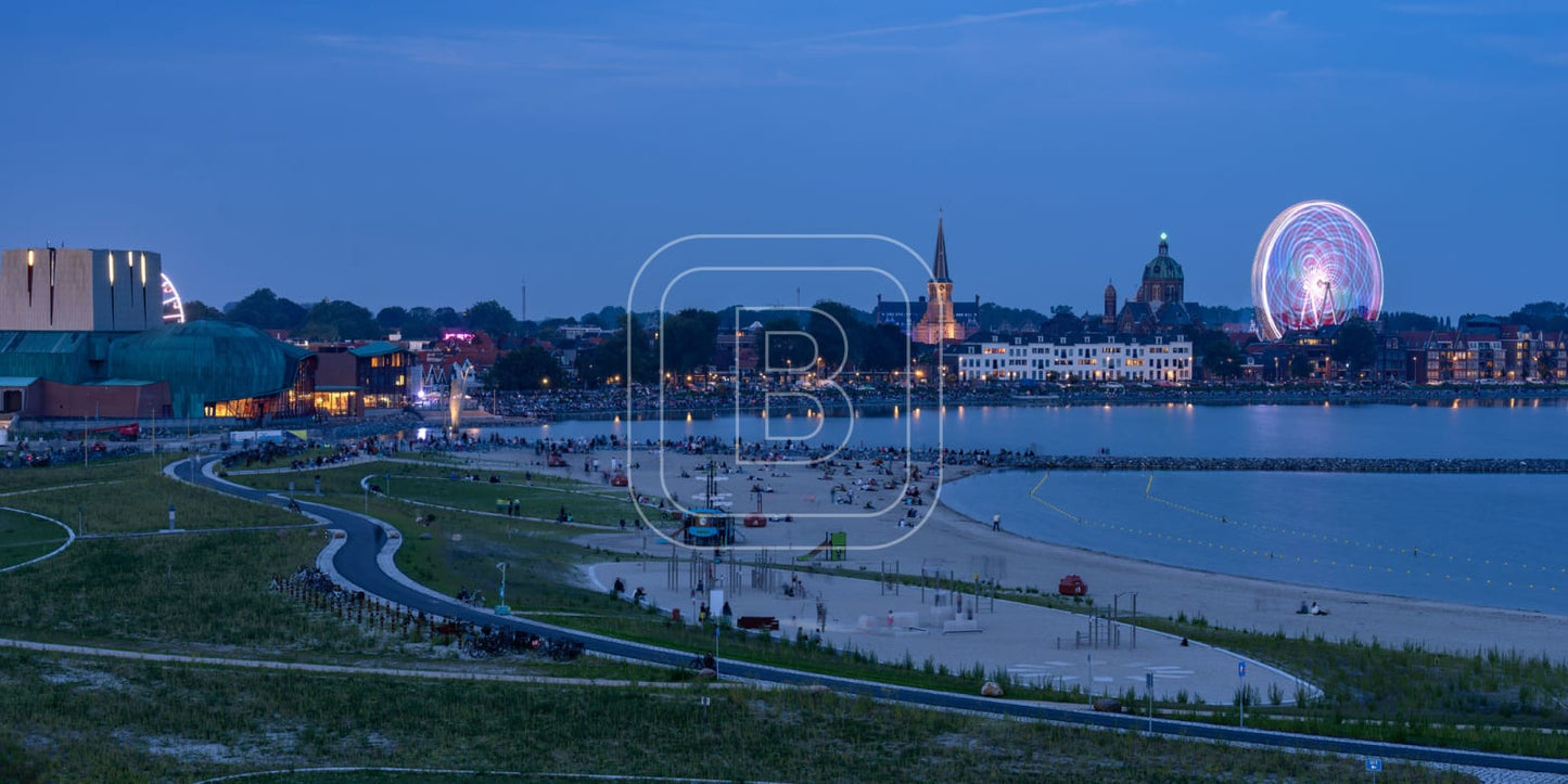 kermis_stadsstrand_liggend