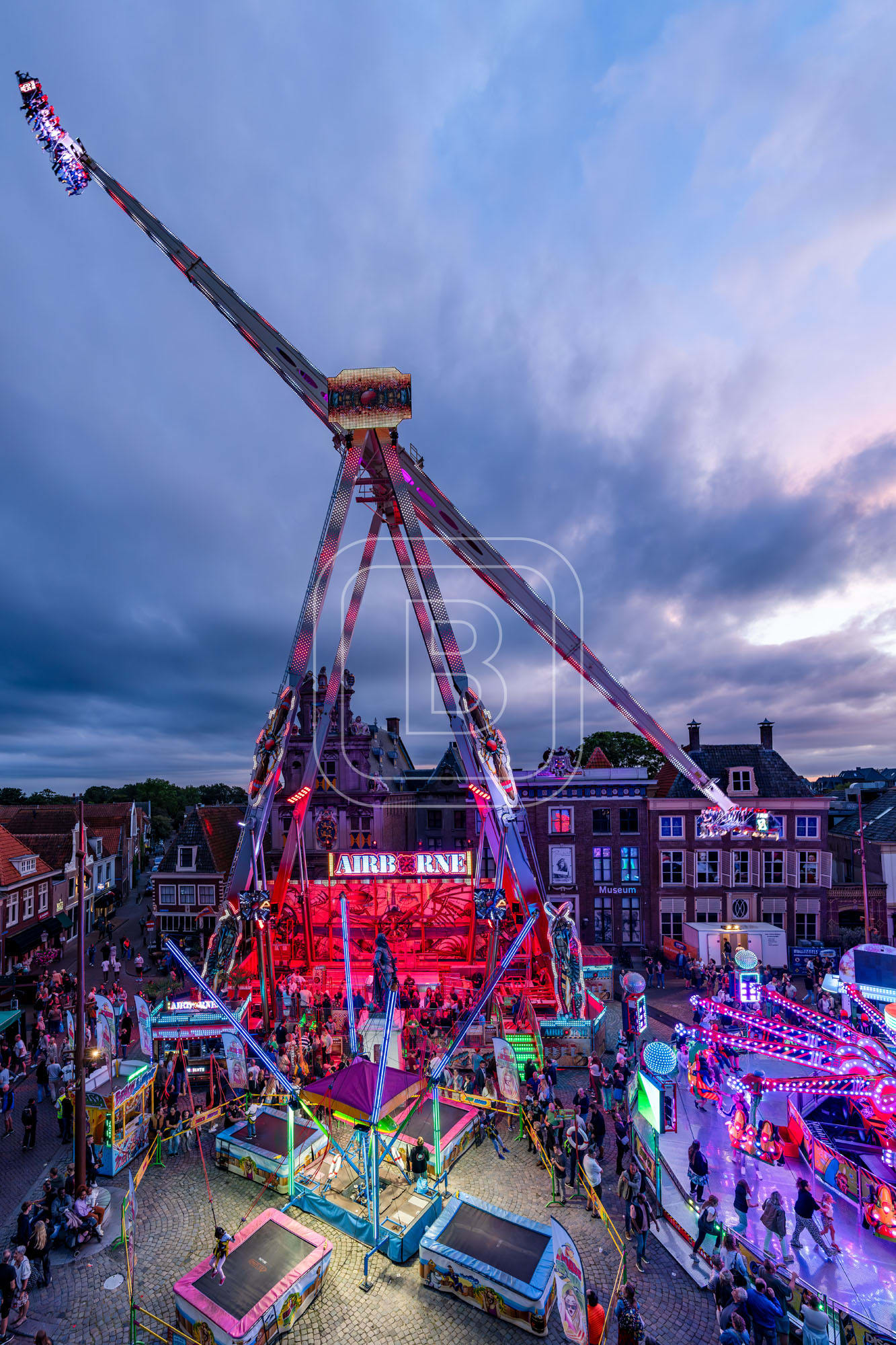 kermis_Roode_Steen_staand